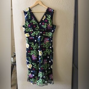 BELLE BADGLEY MISCHKA SLEEVELESS FLORAL DRESS